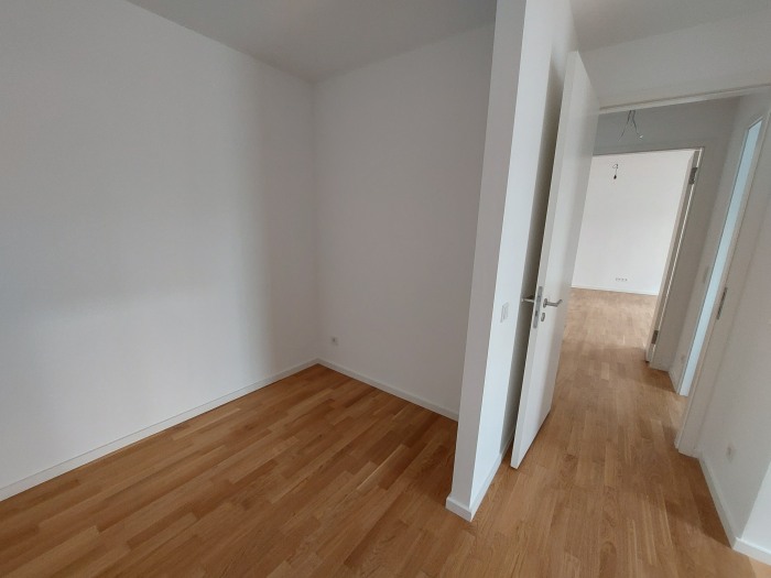 Новая квартира в Берлине с двумя спальнями от застройщика