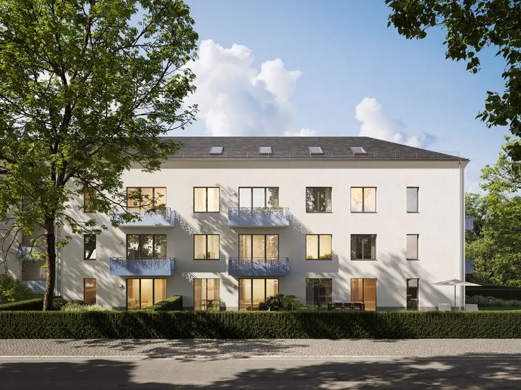 Двухкомнатная квартира в Берлине с балконом и отделкой
